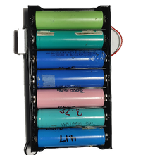 Load image into Gallery viewer, 7 Slot 18650 Battery Case Holder, 7 Slots in Series x 3.7volts Black Plastic Batteries Case